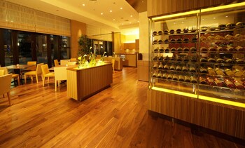 oarks canal park hotel toyama