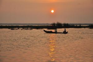 Backwater Breeze,Kumarakom>>Kottayam,1 star