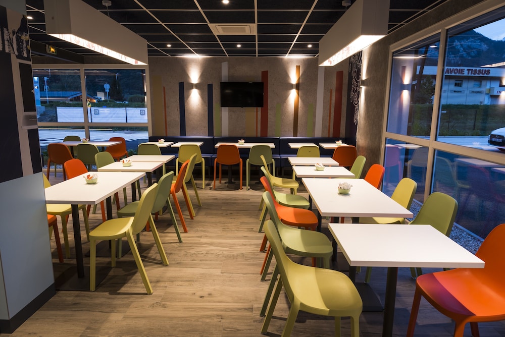 ibis budget sallanches pays du mont blanc