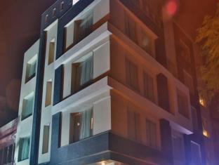 Capital O 23134 Hotel Radiant Star,Lalkothi,3 star