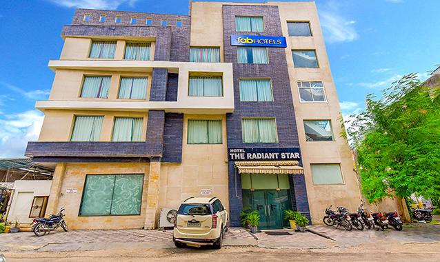 capital o 23134 hotel radiant star