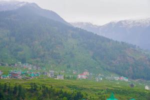 ride at hill nihal hotel and cottage