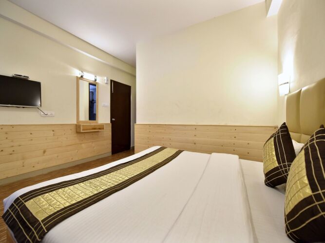 ride at hill nihal hotel and cottage