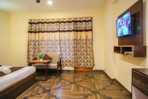 ride at hill nihal hotel and cottage