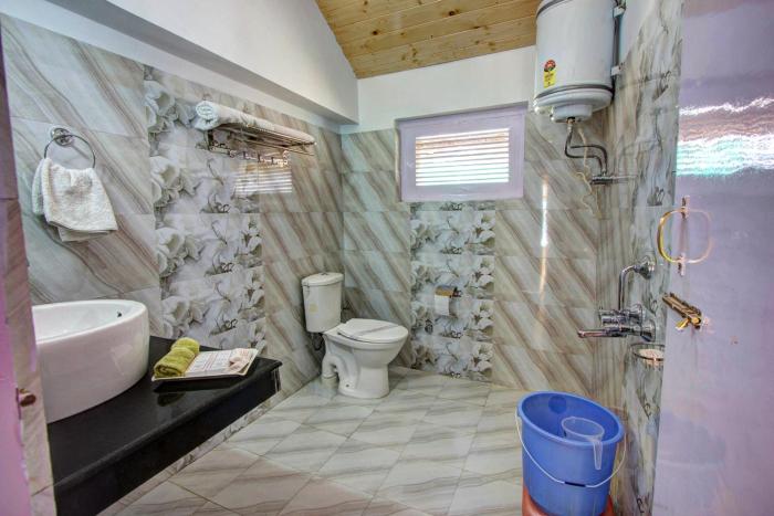 ride at hill nihal hotel and cottage