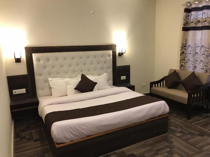 ride at hill nihal hotel and cottage