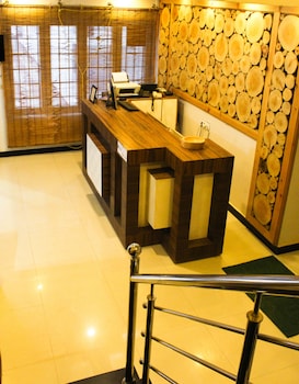 al woodlands residency