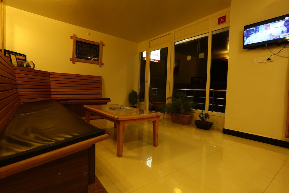 al woodlands residency