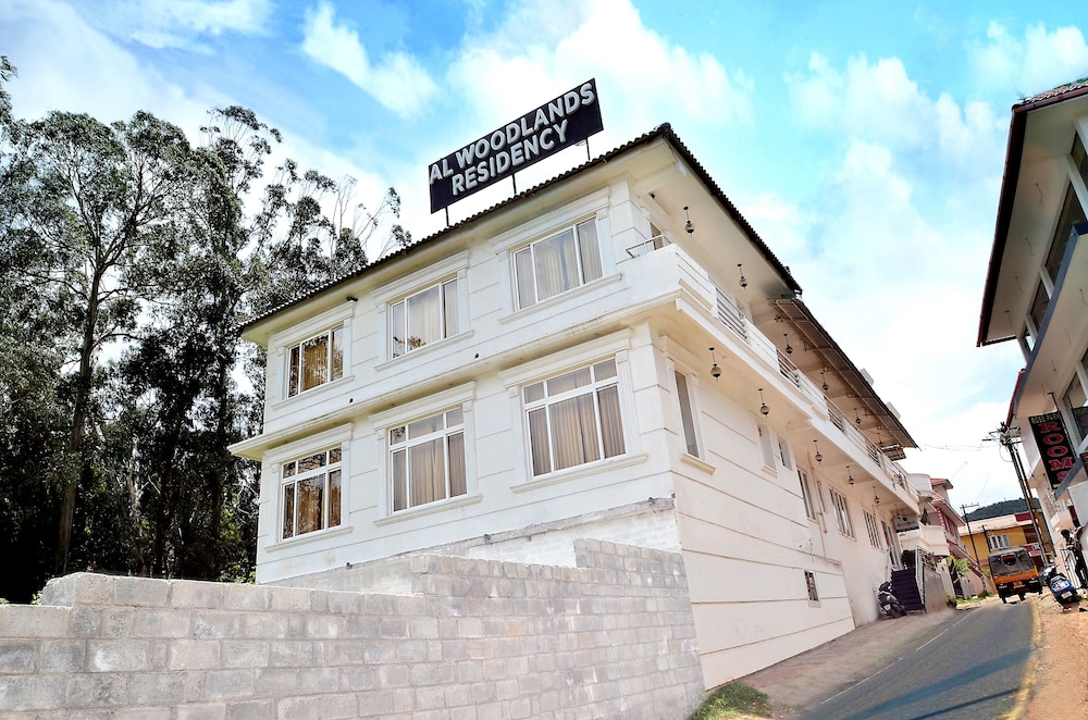 al woodlands residency