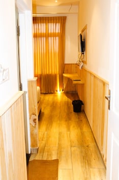 al woodlands residency