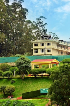 al woodlands residency