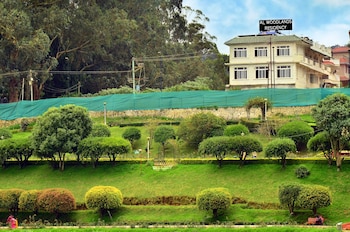 al woodlands residency