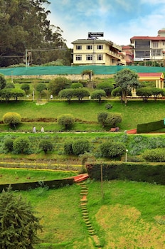 al woodlands residency