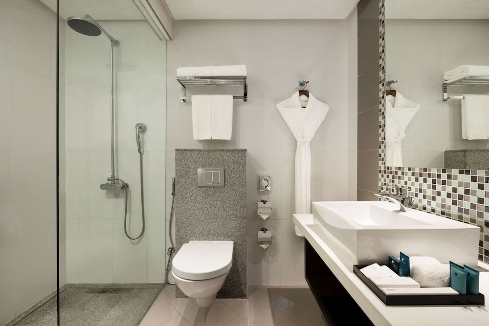 wyndham garden manama