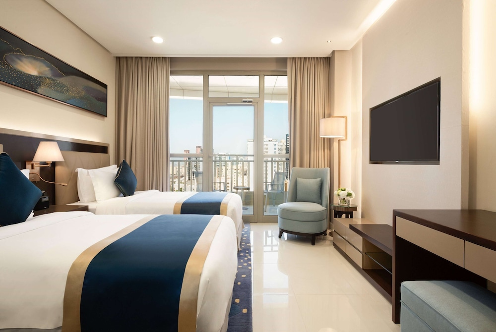 wyndham garden manama