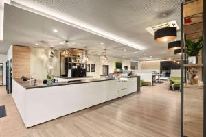 Super 8 By Wyndham Munich City North,Milbertshofen - Am Hart>>Bavaria,3 star