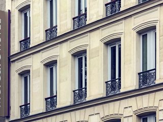 Mercure Paris 9 Pigalle Sacre-Coeur,Near Moulin Rouge,4 star