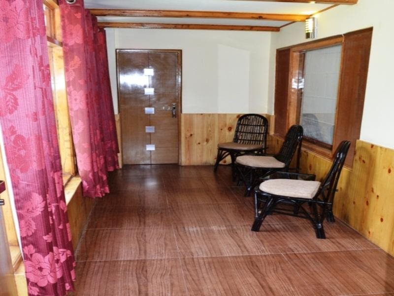 woodrock hotel manali