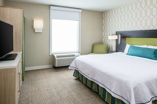 home2 suites by hilton milwaukee brookfield