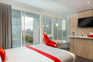 holiday inn express dublin city centre by ihg