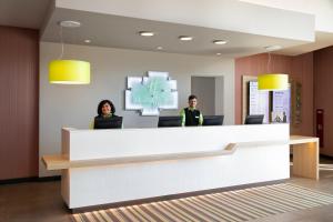Holiday Inn Frankfurt Airport By Ihg,Frankfurt Airport>>Frankfurt,4 star