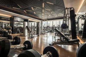 Four Seasons Hotel Dubai International Financial Centre,Dubai Maritime City>>Dubai,5 star