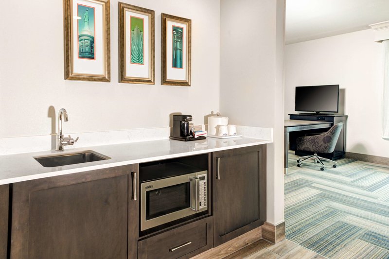 hampton inn and suites by hilton atlanta perimeter dunwoody