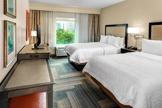 hampton inn and suites by hilton atlanta perimeter dunwoody