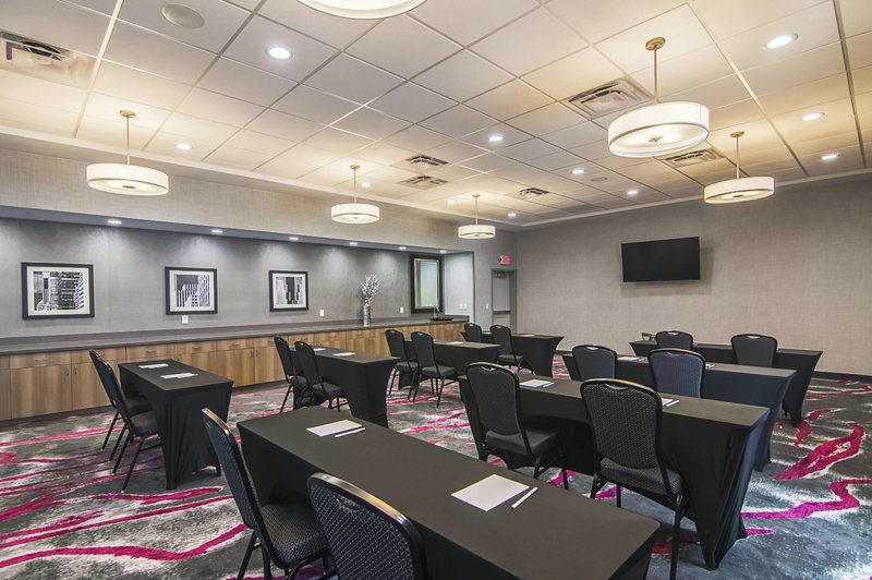 hampton inn and suites dallas richardson