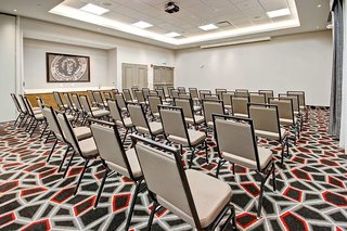 hampton inn and suites by hilton medicine hat