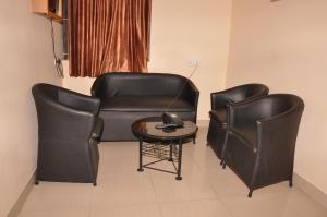 Hotel Aishwaryaa,Erode,3 star