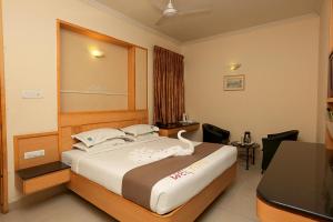 Hotel Aishwaryaa,Erode,3 star