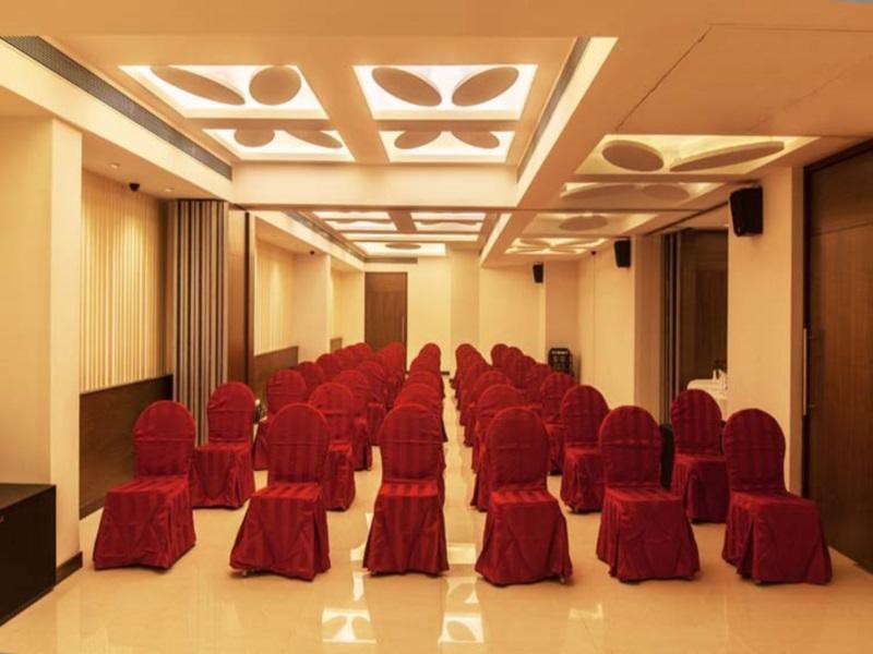 hotel anantha executive suites