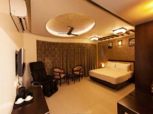hotel anantha executive suites