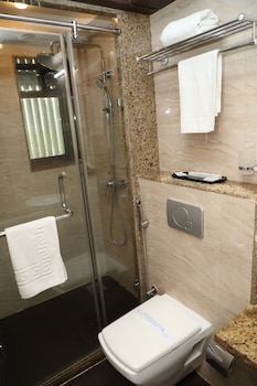 hotel anantha executive suites