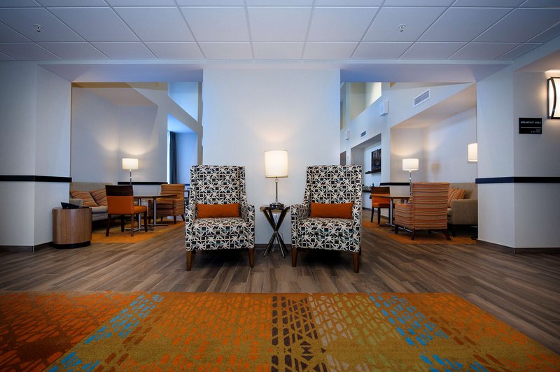 hampton inn and suites by hilton truro