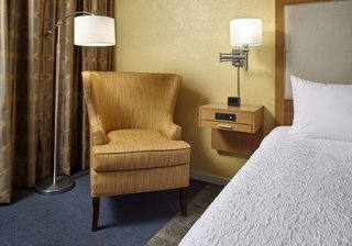 hampton inn and suites pittsburgh airport south settlers ridge