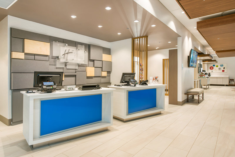 holiday inn express and suites carrollton west an ihg hotel