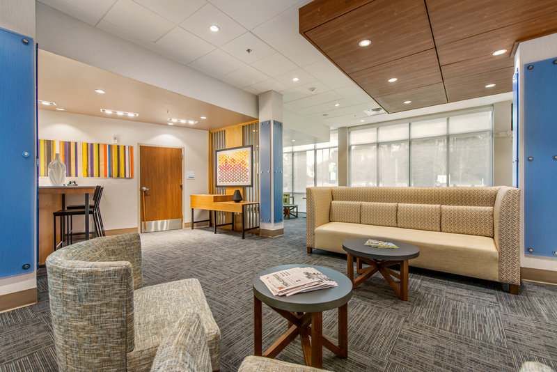 holiday inn express and suites carrollton west an ihg hotel