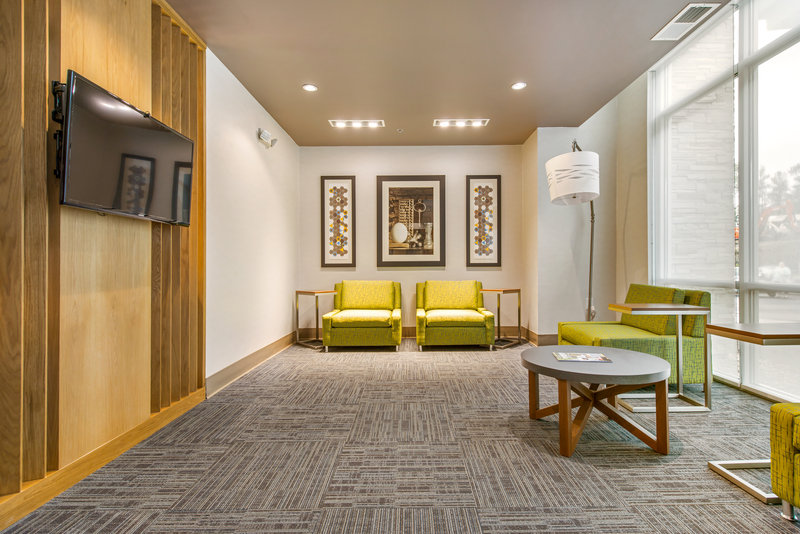 holiday inn express and suites carrollton west an ihg hotel
