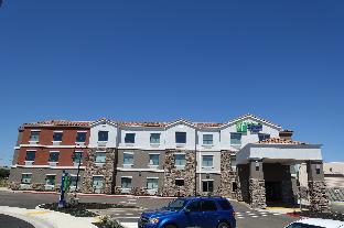 holiday inn express and suites brentwood by ihg