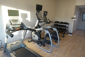 holiday inn express and suites brentwood by ihg