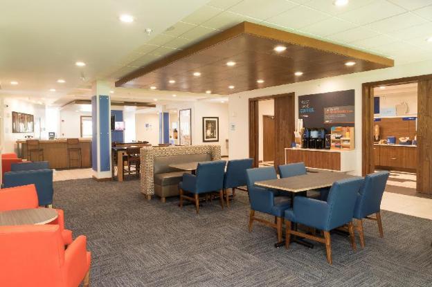 holiday inn express and suites la porte by ihg