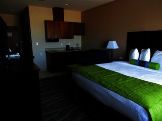 Best Western Plus Denver City Hotel And Suites,Monahans>>Denver City,3 star