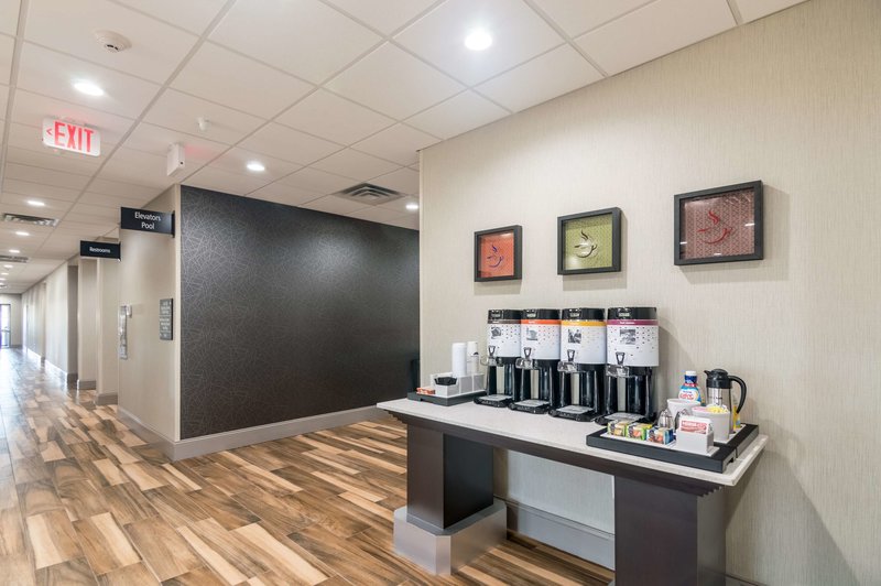 hampton inn oklahoma city northeast