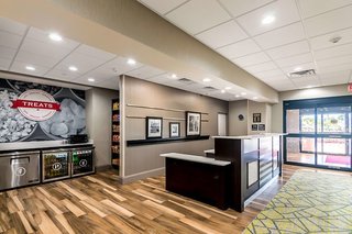 hampton inn oklahoma city northeast