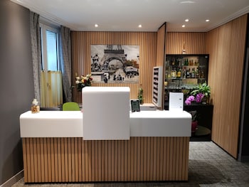 Hotel Virgina,Paris>>Montparnasse,3 star