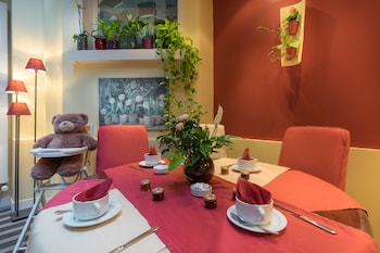 Hotel Virgina,Paris>>Montparnasse,3 star