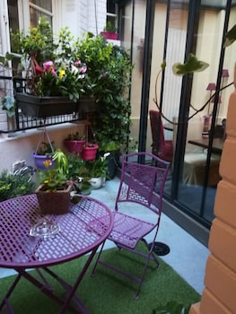Hotel Virgina,Paris>>Montparnasse,3 star