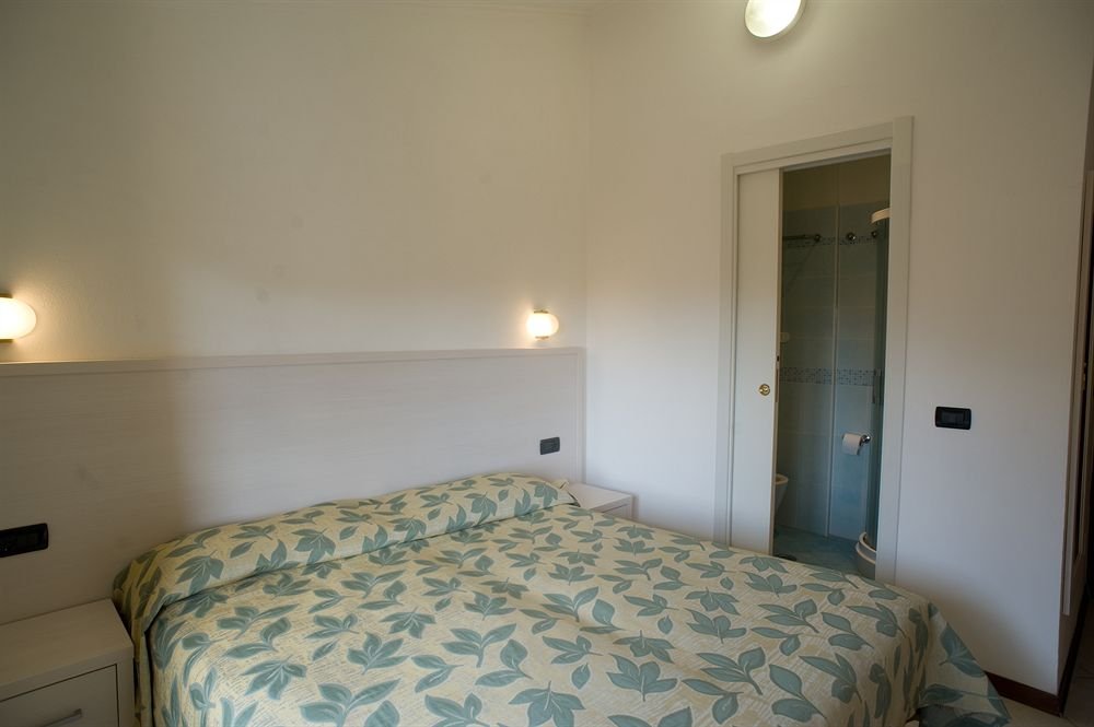 Hotel Vittoria,Lucca>>Camaiore,3 star
